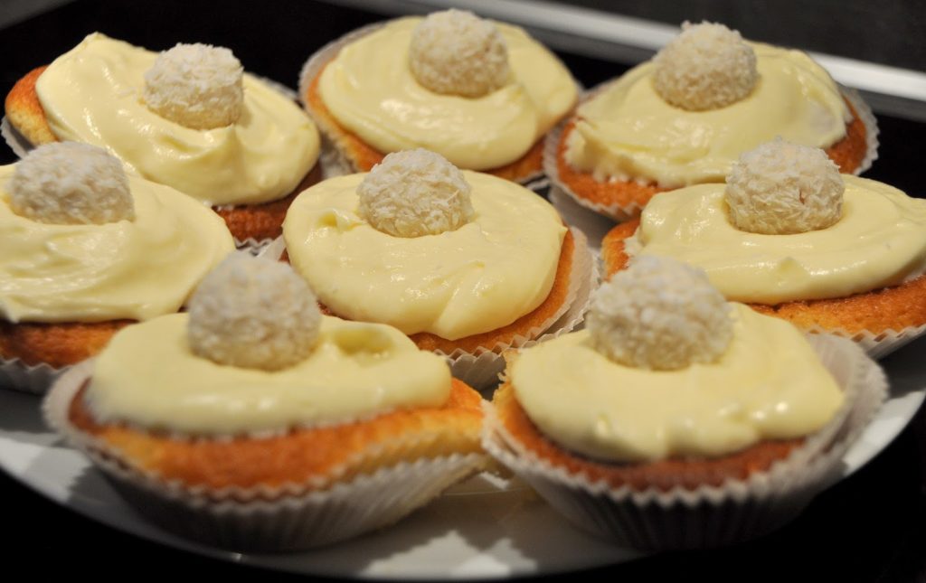 Raffaello Muffins – Leckere Kalorienbömbchen für das gemütliche Treffen mit der besten Freundin