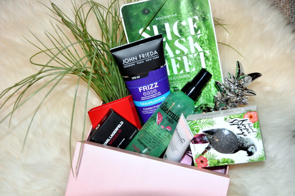GLOSSYBOX APRIL 2018 – RAIN FOREST EDITION