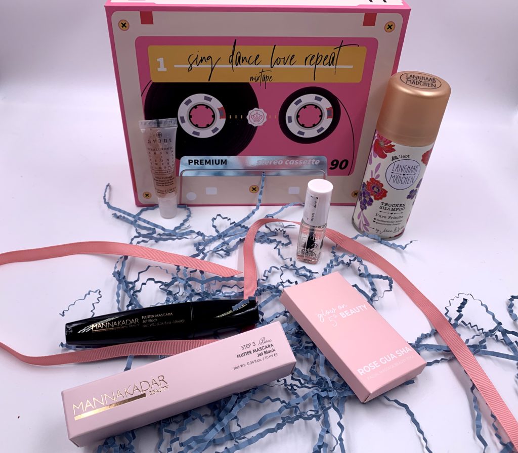 Glossybox Februar 2021 – Sing, Dance, Love, Repeat Edition